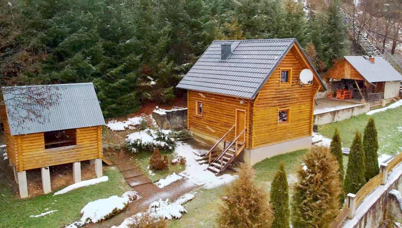 Villa Садиба Віват Oryavchyk Exterior foto